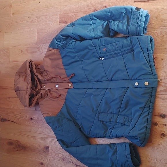 Volcom Other - Volcom. Mens Large. Winter jacket. Blue and Rust colours.